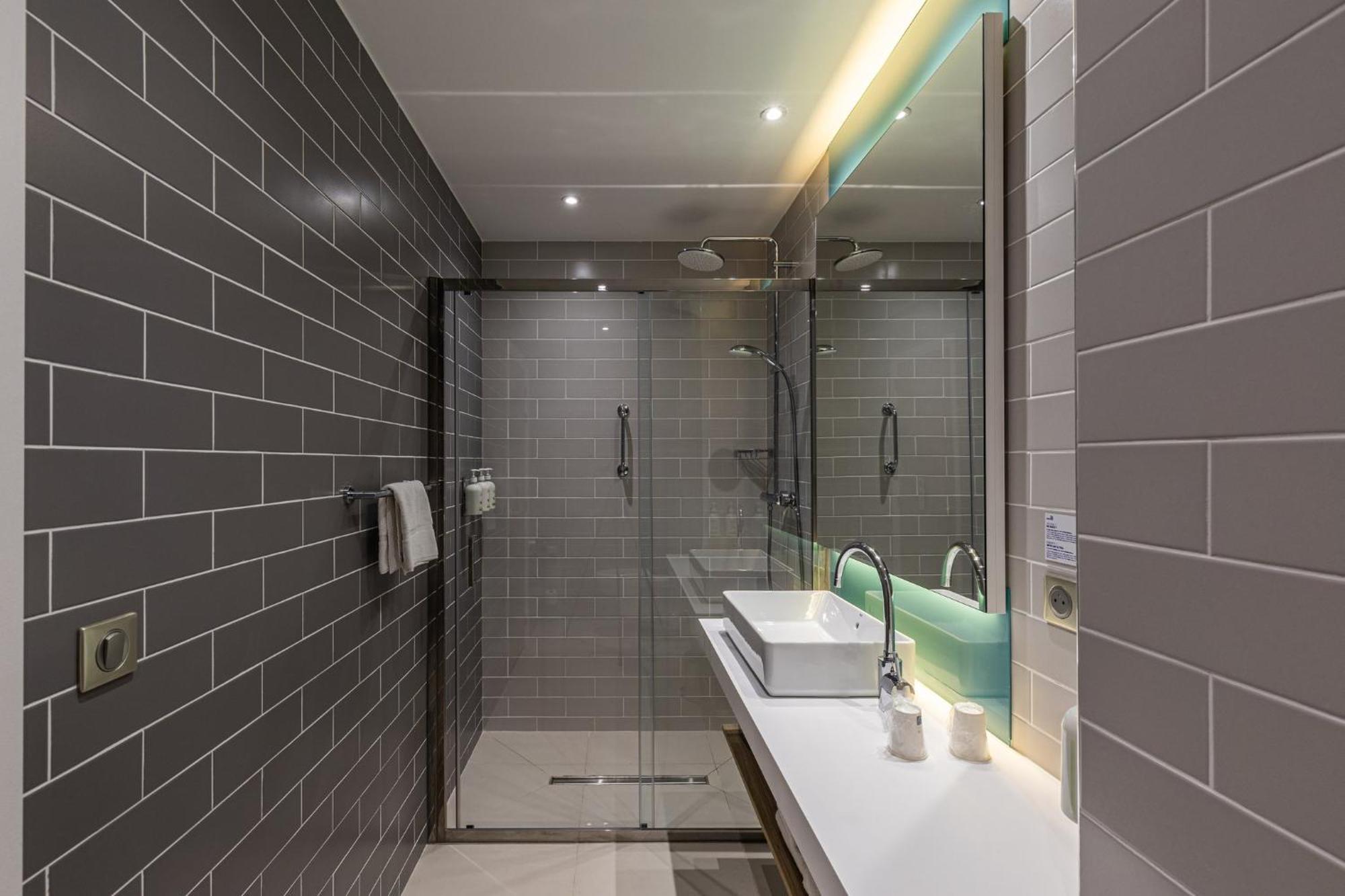 Holiday Inn Express Ajaccio By Ihg Ngoại thất bức ảnh